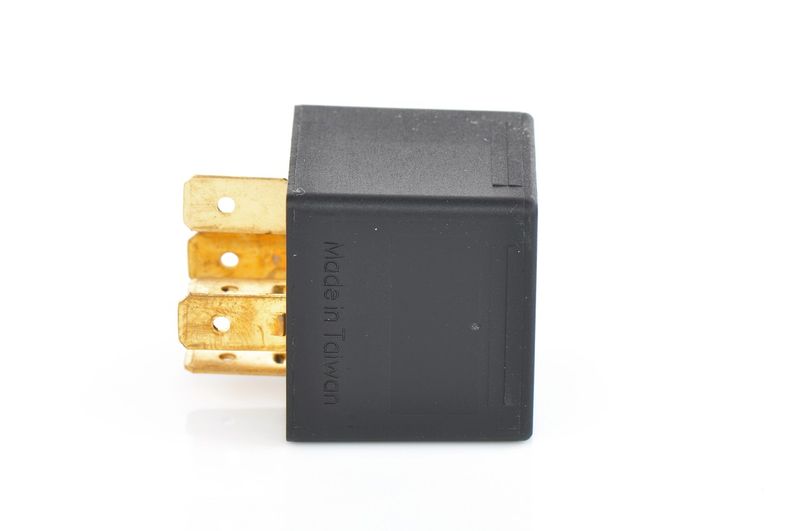 Bosch 0986AH0206 Relay, main current - 4