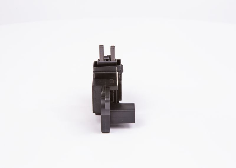 Bosch 1986AE0131 Alternator Regulator - 4