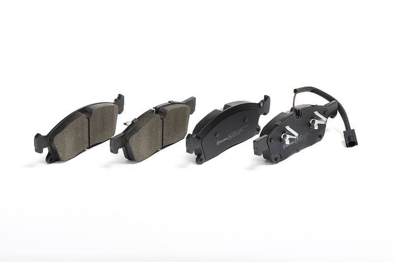 Brembo P48001 Brake Pad Set, disc brake - 2