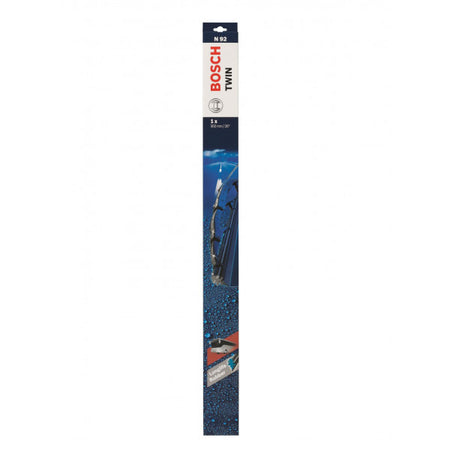 Bosch Conventional Truck Top Lock Type Blade with Spray Nozzle 700mm