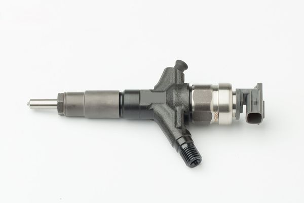 Carwood DFI095000-7890 Injector - 1