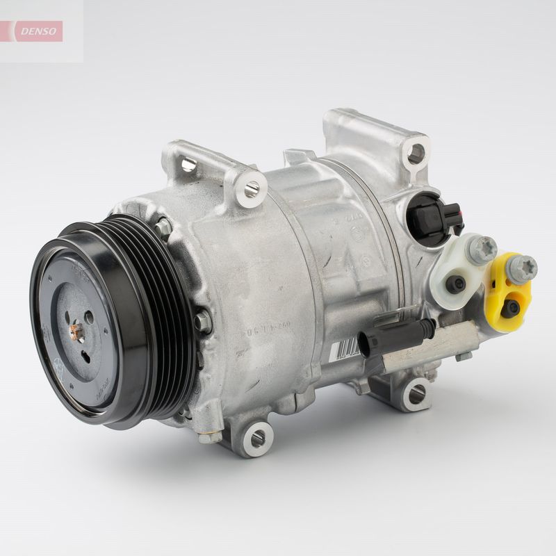 Denso DCP17071 Compressor, air conditioning - 1