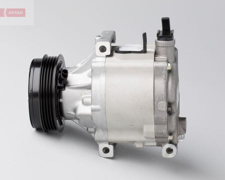 Denso DCP36001 Compressor, air conditioning - 1