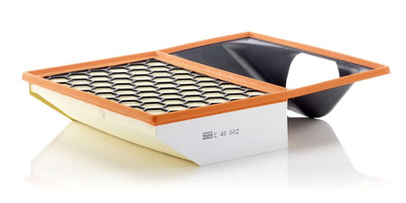 Mann & Hummel C40002 Air Filter - 1