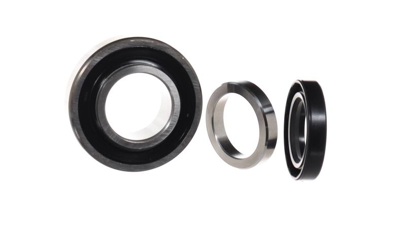 SKF VKBA586 Wheel Bearing Kit - 4