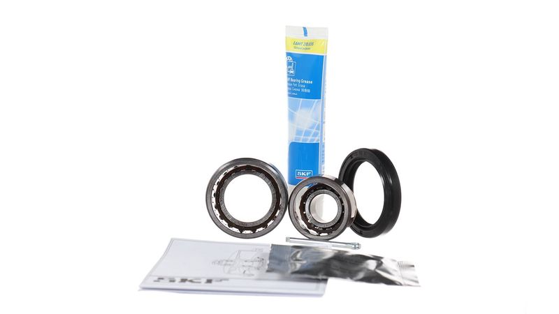SKF VKBA9050CL Wheel Bearing Kit - 4