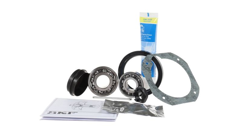 SKF VKBA9132CL Wheel Bearing Kit - 4