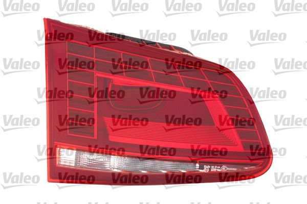 Valeo 044608 Tail Light Assembly - 1